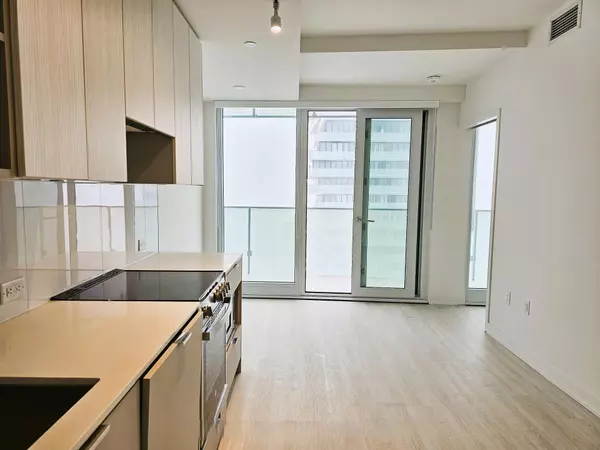 Mississauga, ON L5B 0M4,3883 Quartz RD #5602