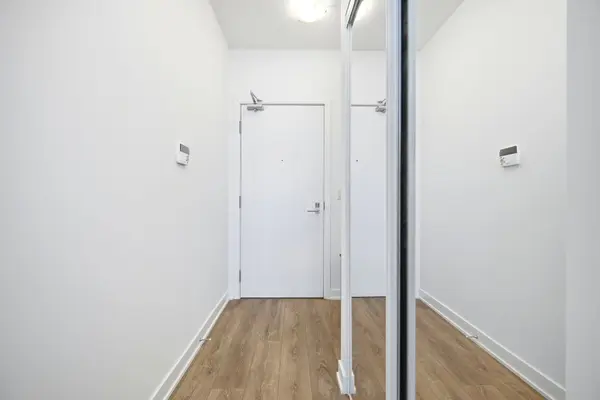 Mississauga, ON L5M 0Z1,4655 Glen Erin DR #1010