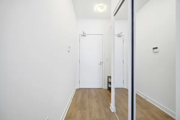 Mississauga, ON L5M 0Z1,4655 Glen Erin DR #1010