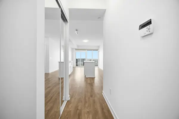 Mississauga, ON L5M 0Z1,4655 Glen Erin DR #1010