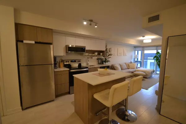 Burlington, ON L7T 0C7,1119 Cooke BLVD #B428