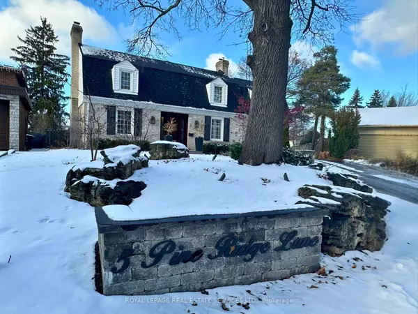 Brampton, ON L6W 1G6,5 Pine Ridge LN