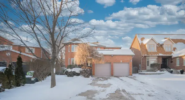 2167 Castlefield CRES, Oakville, ON L6H 5B9