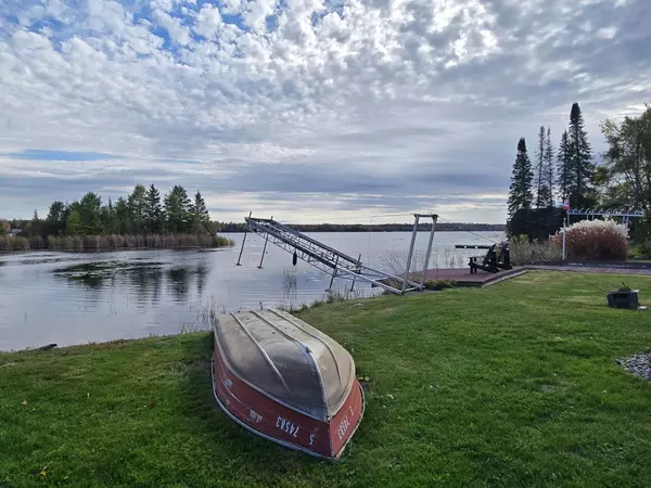 Kawartha Lakes, ON K0M 1N0,321 Rabys Shore DR