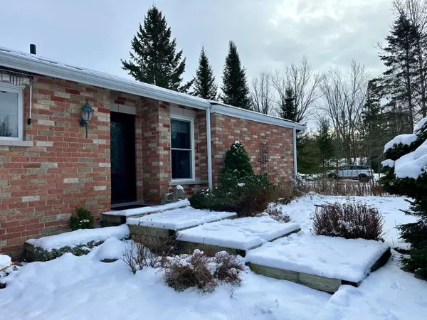 Kawartha Lakes, ON K0M 1N0,321 Rabys Shore DR