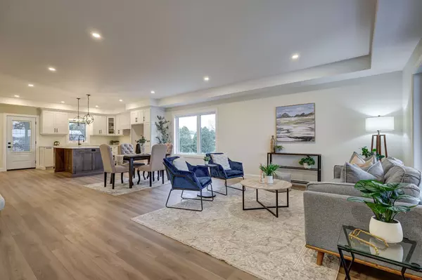 Bayham, ON N0J 1Y0,56081 Maverick CT