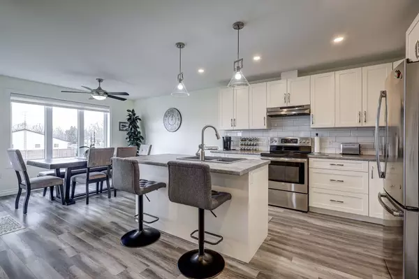 Bayham, ON N0J 1Z0,27 Ann ST