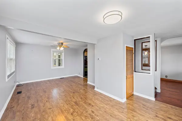 Loyalist, ON K0H 1G0,5157 Bath RD