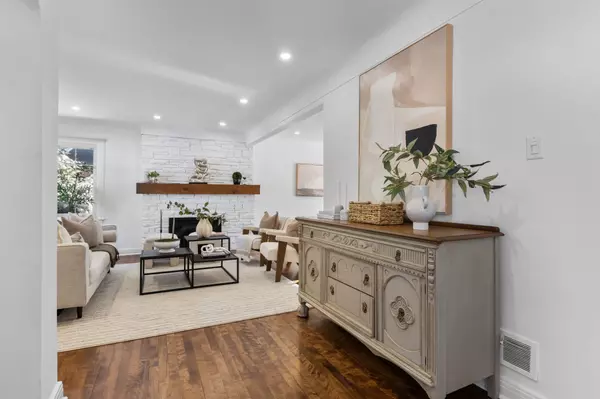 Overbrook - Castleheights And Area, ON K1K 1L6,576 Donald ST