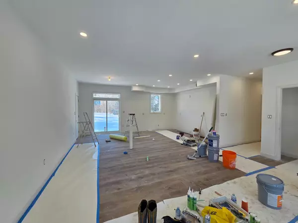 Frontenac, ON K0K 3N0,5229 German RD