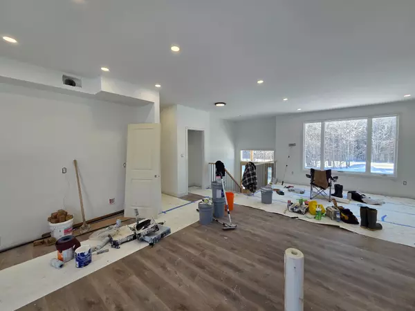 Frontenac, ON K0K 3N0,5229 German RD