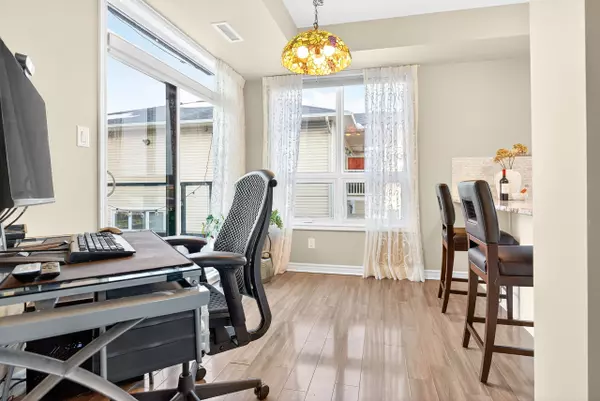 Barrhaven, ON K2J 3V2,760 Chapman Mills DR #302