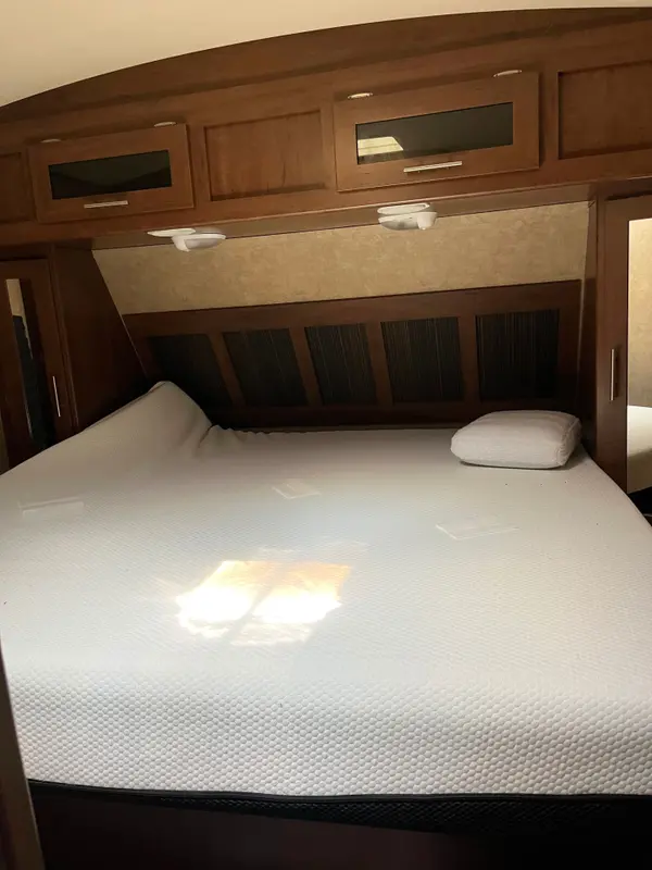 6 Lighthouse Cove RD, Bluewater, ON N0M 1G0