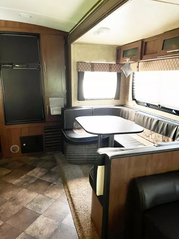 Bluewater, ON N0M 1G0,6 Lighthouse Cove RD