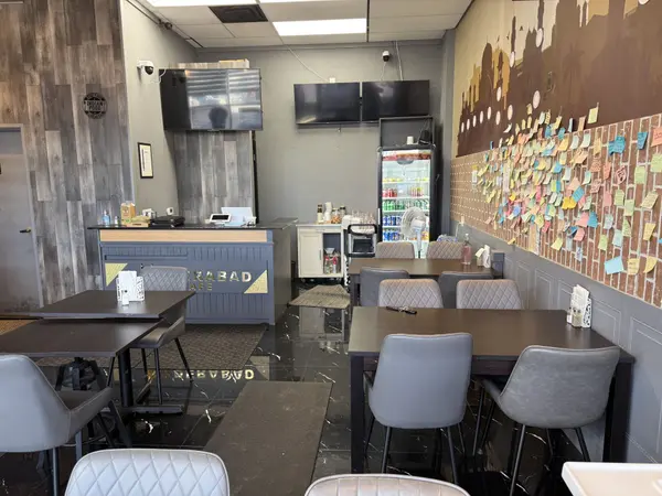 Hamilton, ON L8G 1A3,700 Queenston RD