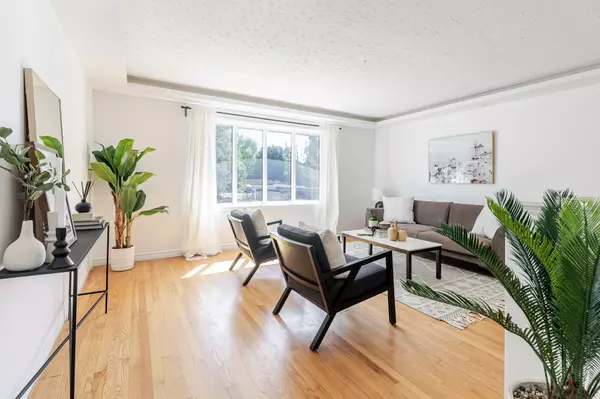 Peterborough, ON K9J 1G2,972 Southlawn DR