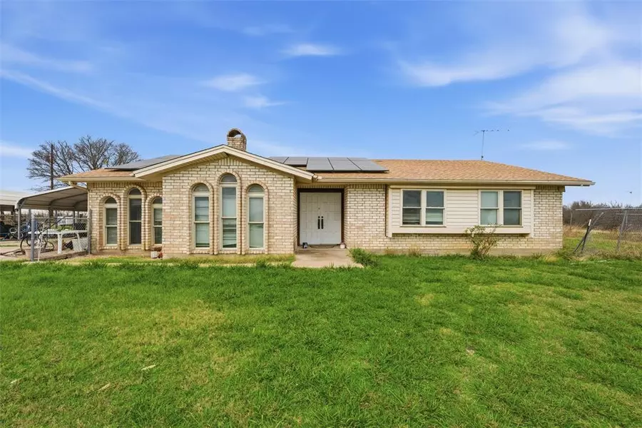 1396 Lcr 312, Mart, TX 76664