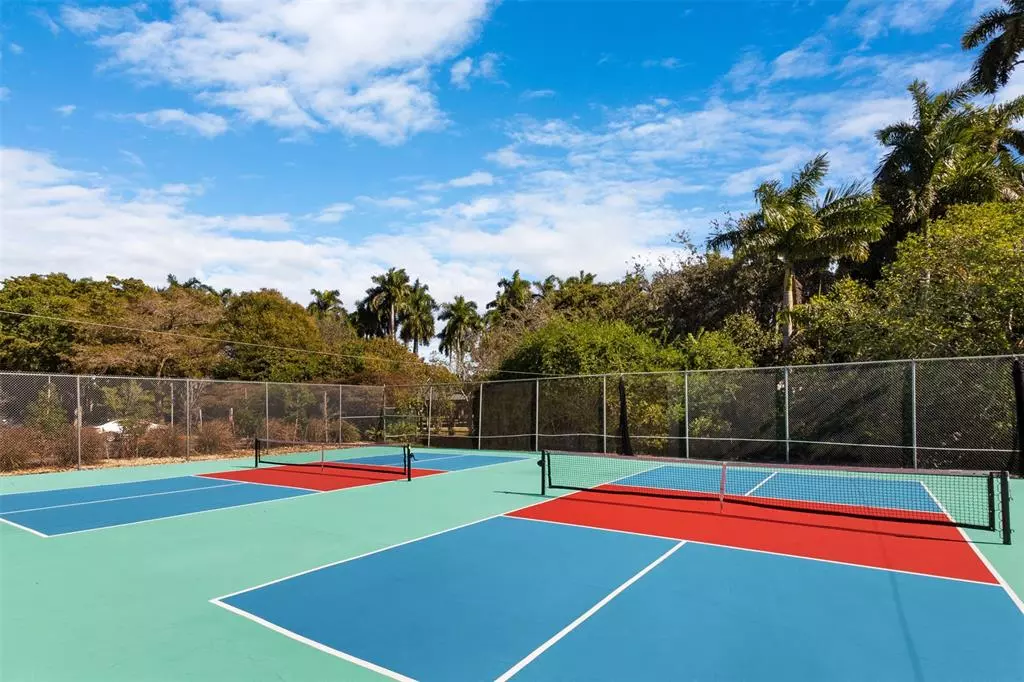 Wilton Manors, FL 33305,1940 NE 2nd Ave #J218