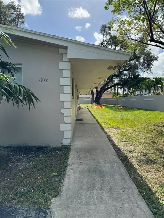 Dania Beach, FL 33312,3970 SW 58th St #1