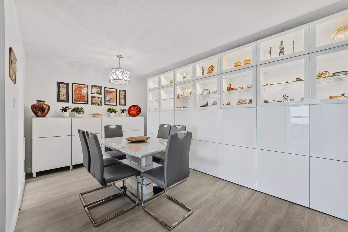 Brampton, ON L6V 4A4,30 Malta AVE #1101