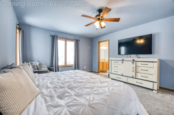 South Lyon, MI 48178,13659 Windmoor DR