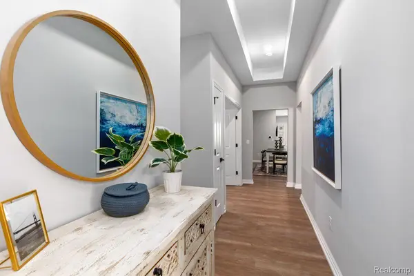 White Lake, MI 48383,8511 West Valley DR #Unit 6