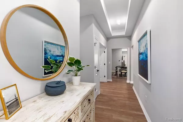 White Lake, MI 48383,8505 West Valley DR