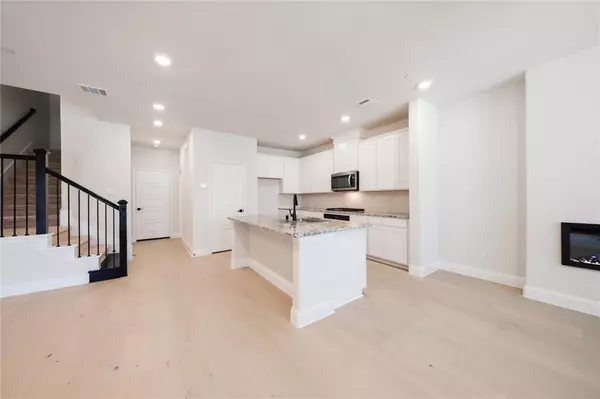 Rowlett, TX 75088,2112 Naples Drive