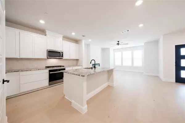 Rowlett, TX 75088,2112 Naples Drive