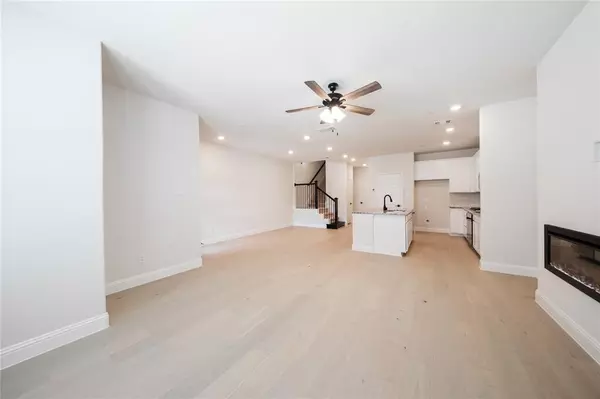 Rowlett, TX 75088,2112 Naples Drive