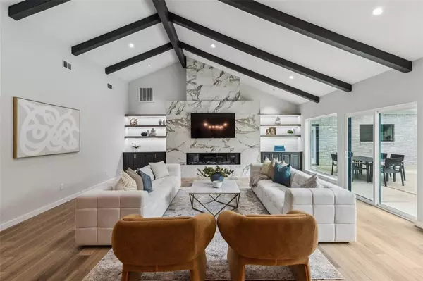 Colleyville, TX 76034,405 Woodbriar Court