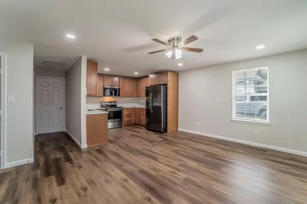 Fort Worth, TX 76107,4901 Curzon Avenue #105