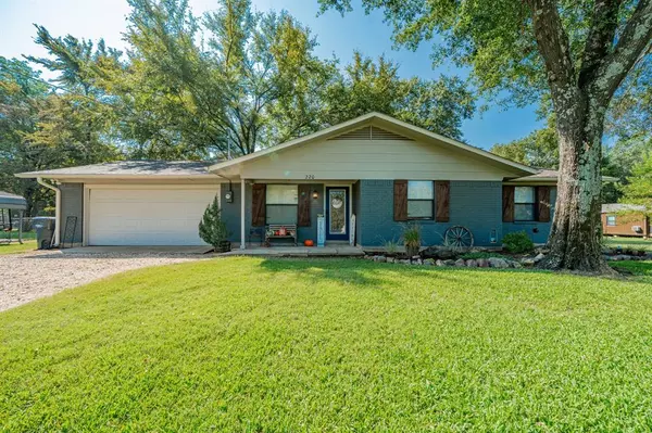 Emory, TX 75440,220 Rs County Road 3324