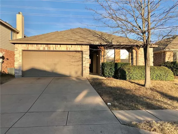 13240 Padre Avenue, Fort Worth, TX 76244