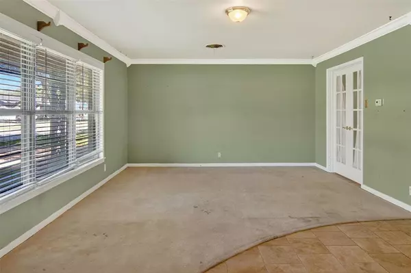 Mineral Wells, TX 76067,904 7th Avenue