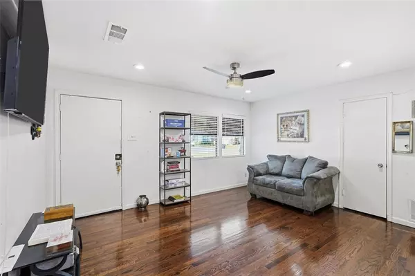 Mesquite, TX 75149,1528 Valley View Street