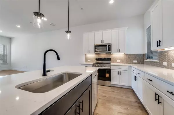 Celina, TX 75078,4405 Cave Springs Street