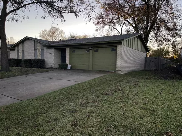 Edgecliff Village, TX 76134,6204 Cliffside Drive