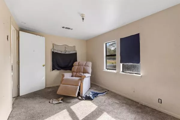 Paris, TX 75460,1106 Cooper Street