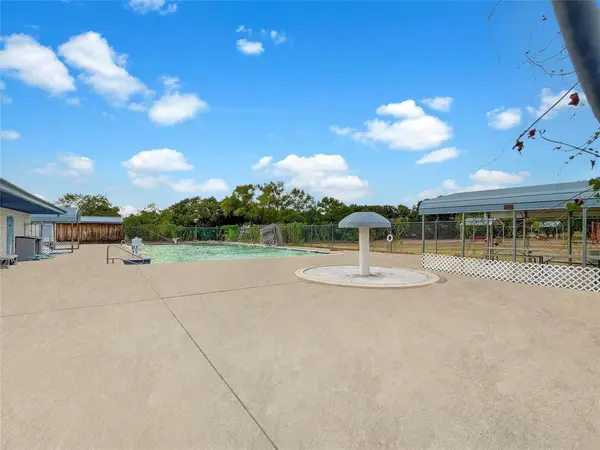 Runaway Bay, TX 76426,2 Lots Lanai Drive