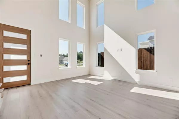 Dallas, TX 75241,6046 Plum Dale Road