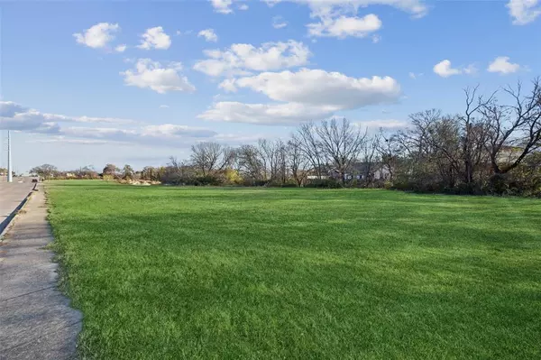 Duncanville, TX 75116,1010 N Cedar Ridge Drive