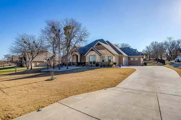 Lipan, TX 76462,601 S Sugartree Drive