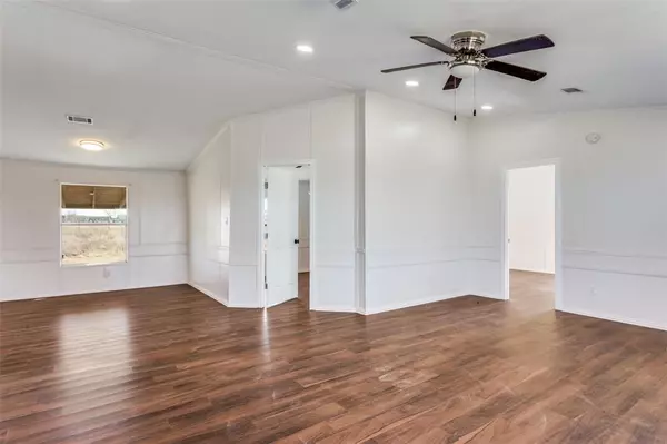 Joshua, TX 76058,3329 Cobbler Lane