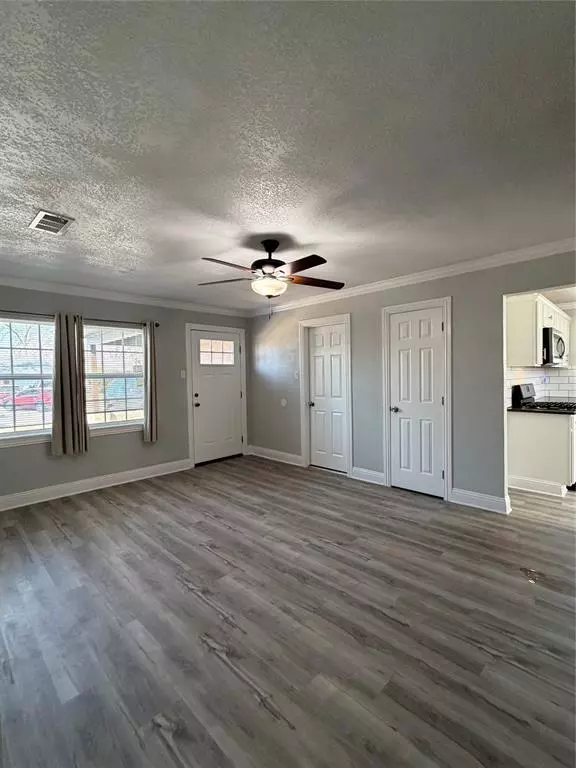 Arlington, TX 76010,1529 Daniel Drive