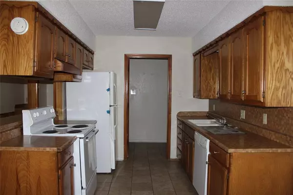 Burleson, TX 76028,613 Renfro Street