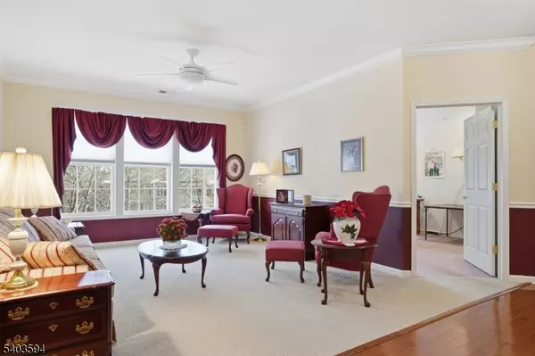 Cedar Grove Twp., NJ 07009,811 Holly Ln #811