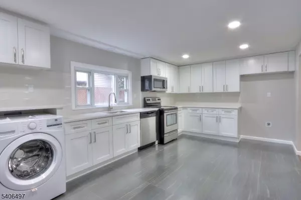 Garfield City, NJ 07026,109 Division Ave