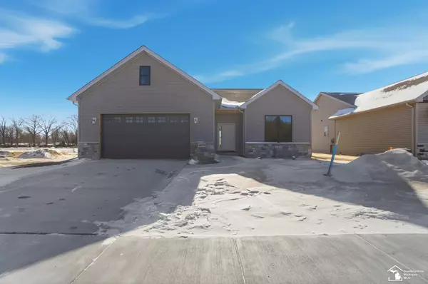 4079 Casey DR, Lambertville, MI 48144