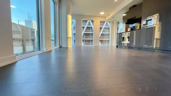 Toronto C01, ON M5T 0E2,238 Simcoe St ST #3104